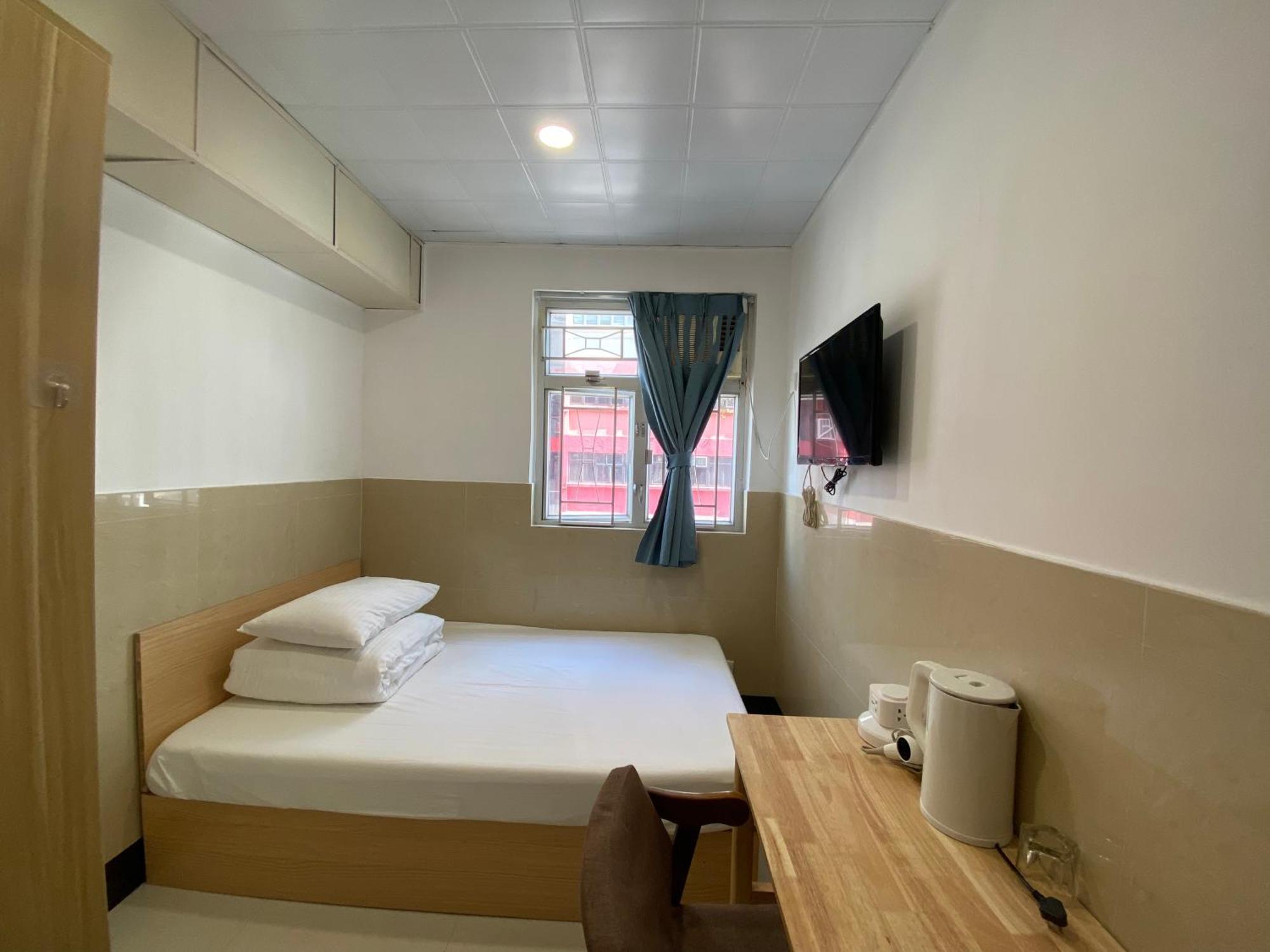 Comfort Hostel Hong Kong Exterior photo